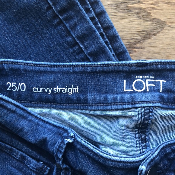 LOFT Curvy Straight Jeans - Picture 3 of 6